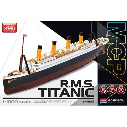 Academy RMS Titanic 1/1000