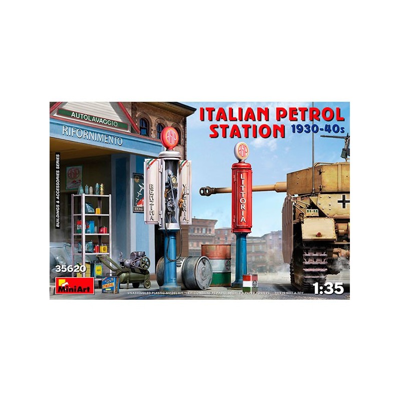 MiniArt Italian Petrol Station 1930-40s