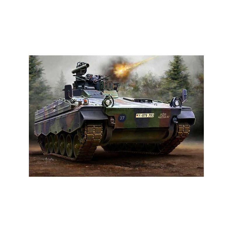 Revell Model Kit Tank Spz Marder 1A3 1:72
