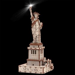 Mr. Playwood Statue of Liberty in New York City (Eco-light) 171 pieces