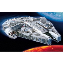 Revell Model kit with acc. Star Wars Millennium Falcon 1:72