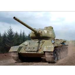 Academy  Tanque Soviet T-34-85 Ural Tank Factory No183 1/35