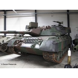 Revell Maqueta con acc. Tanque Leopard 1 A1A1-A1A4 1:35