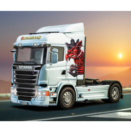 *Italeri Truck / trailer Scania R730 Streaml. Highline Cab 1:24